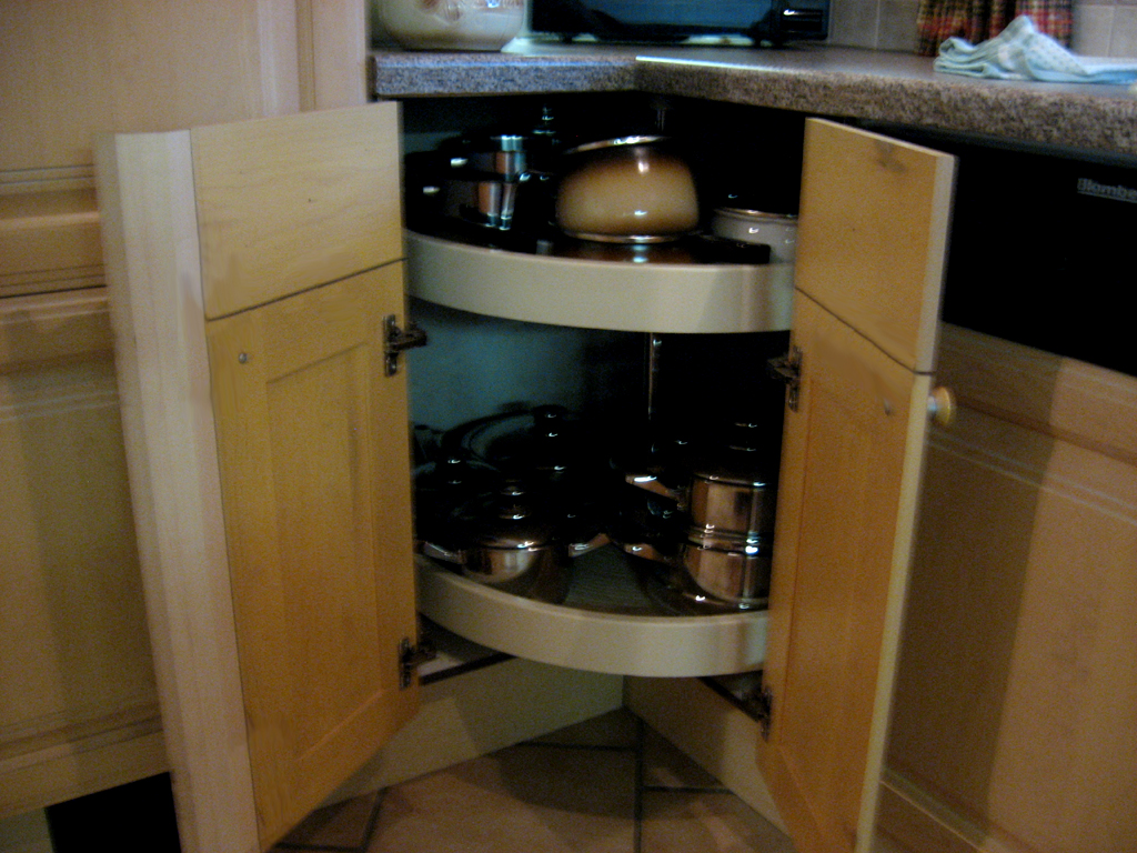 European Maple Whitewash